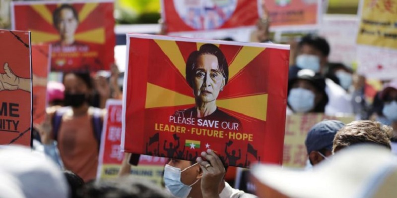Pengacara: Aung San Suu Kyi Akan Ditahan Hingga 17 Februari