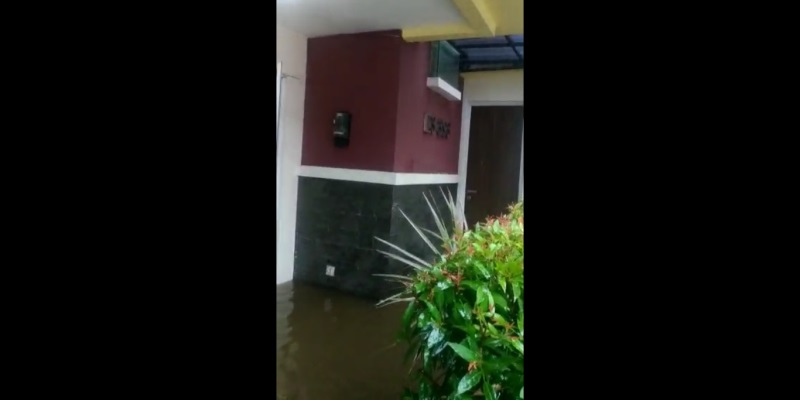 Enam Rumah Dinas Anggota DPR Terendam Banjir