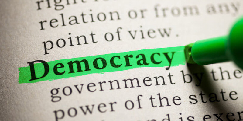 Refleksi Demokrasi, Masihkah Kita Terlalu Nyaman Dengan Ketimpangan?
