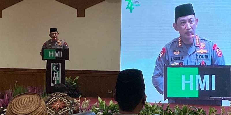 Hadiri Dies Natalis HMI Ke-74, Kapolri: Kita Butuh Bersatu Melawan Covid-19