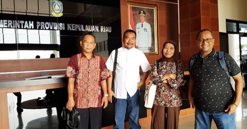 UPN Veteran Yogyakarta Serahkan 60  Calon Peserta UKW Gratis Dewan Pers Di Batam