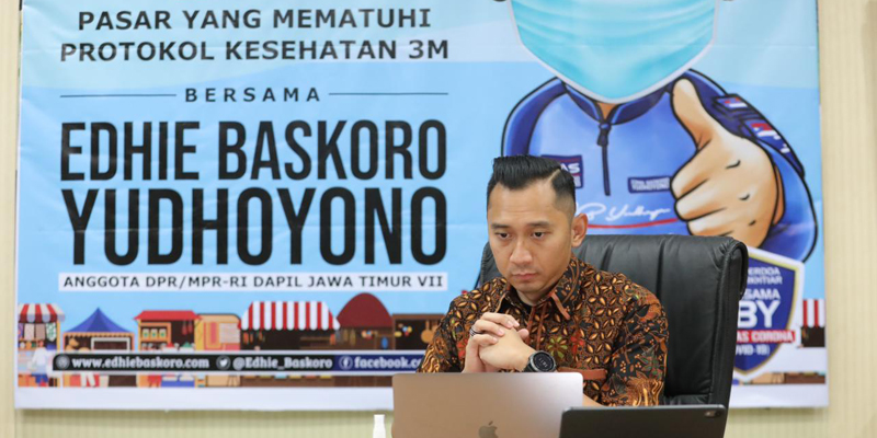 Resmikan Pasar Sukorame, Ibas Salurkan Bantuan Alat Pendukung Protokol Kesehatan