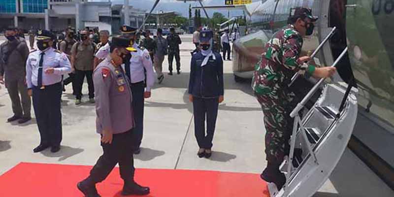 Kunjungi Poso, Panglima TNI Dan Kapolri Tinjau Kesiapan Satgas Mandago Raya