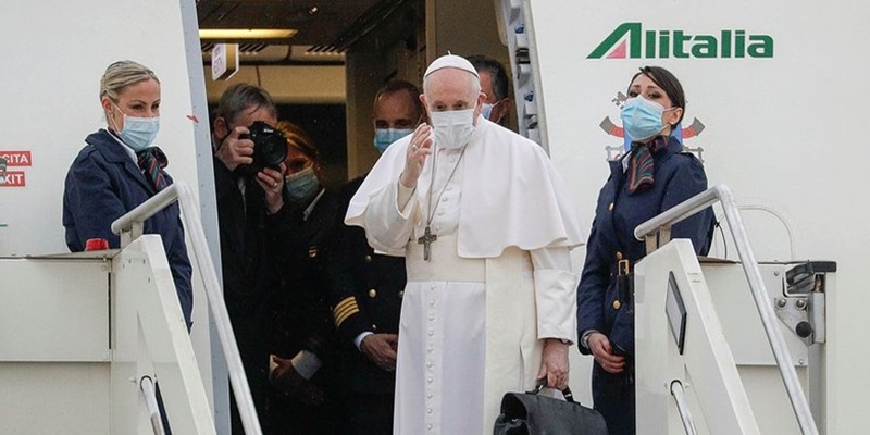 Paus Fransiskus Berangkat Ke Irak