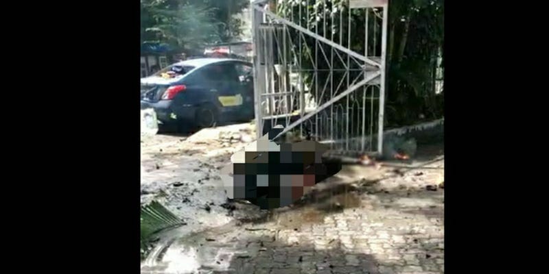 Ledakan Terjadi Di Gereja Katedral Makassar, Diduga Bom Bunuh Diri
