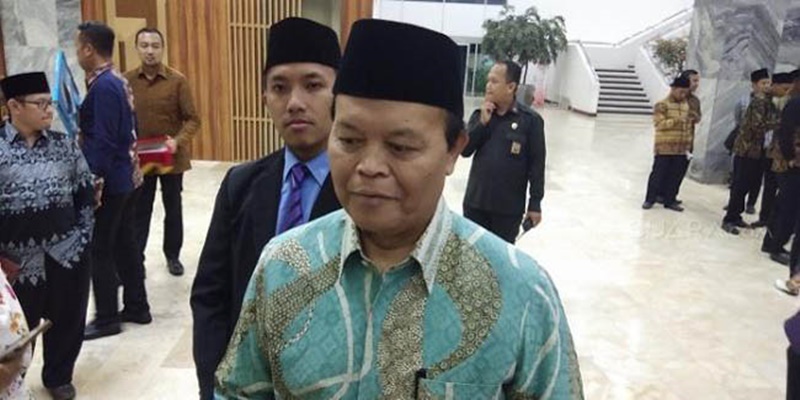 HNW: PBNU Dan Muhammadiyah Sudah Menolak, Baiknya Presiden Tarik Perpres Miras