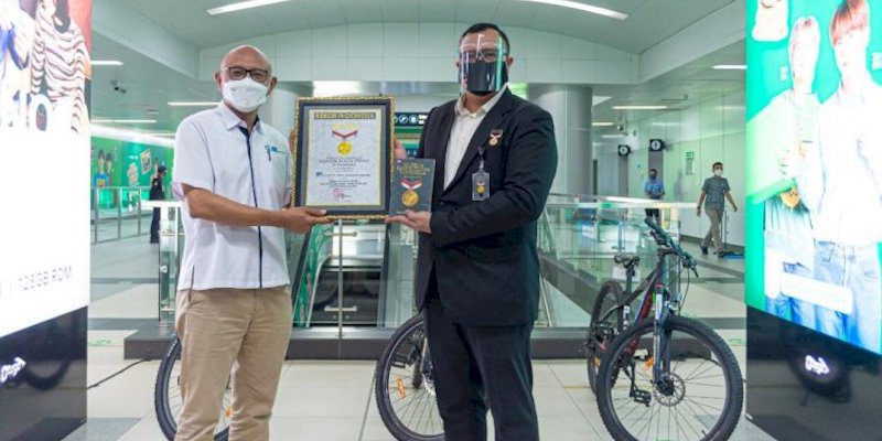 MRT Jakarta Raih Rekor MURI Sebagai Transportasi Penyedia Layanan Sepeda Terbanyak