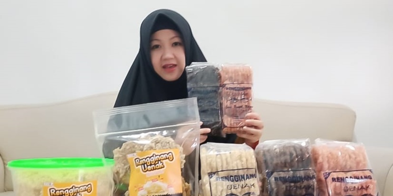 RengginangUenak Surabaya, Jelang Ramadhan Permintaan Melonjak Hingga 150 Kg Per Hari