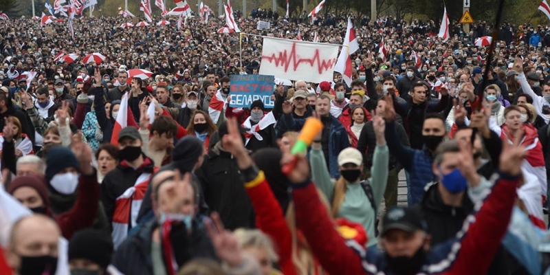Pengamat: Selain Krisis Politik Belarusia Akan Dihadang Oleh Krisis Ekonomi