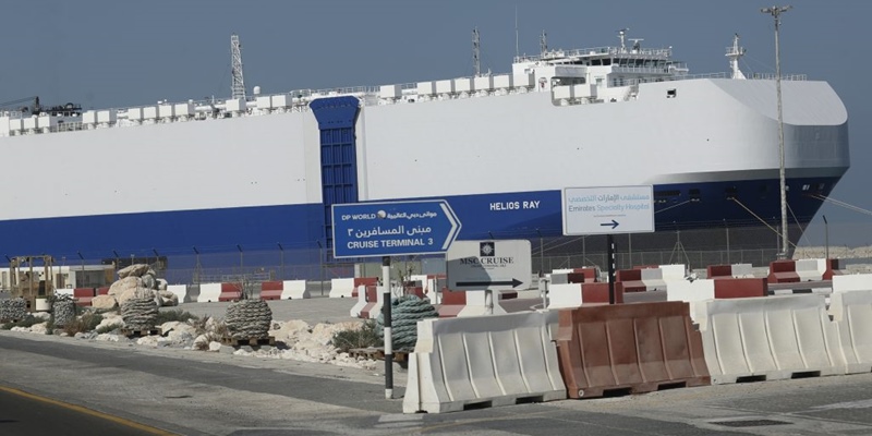 Kapal Milik Israel Rusak Akibat Rudal Iran di Laut Arab