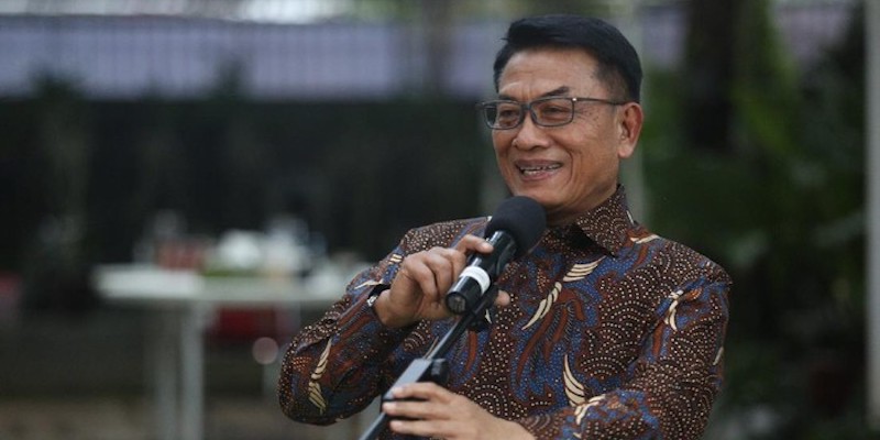 Teori Menghantam SBY Dapat Pelukan Moeldoko