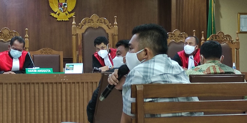 Saat OTT KKP, Amiril Mukminin Dan Andreau Pribadi Kumpul Di Hotel Bareng Putri Catur