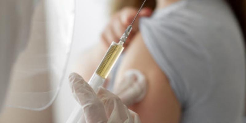 Vaksinasi Mandiri, KPK Diminta â€˜Pelototiâ€™ Pengadaan Vaksin