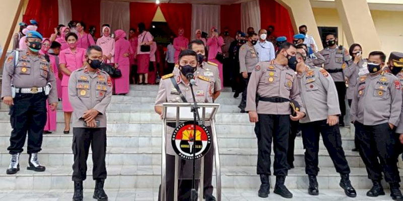 Bukan Untuk Gagah-gagahan, Kapolda Lampung Tegaskan Anggotanya Dibekali Pistol Untuk Lindungi Masyarakat