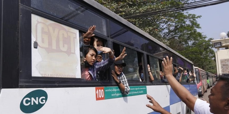 Junta Myanmar Bebaskan Ratusan Tahanan Yang Ditangkap Selama Aksi Demo