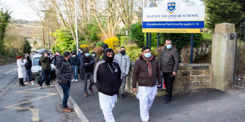Aksi Protes Meletus Di Sekolah Inggris Atas Penayangan Kartun Nabi Di Kelas