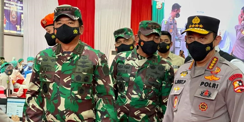 Kapolri Yakin Target 1 Juta Vaksinasi Sehari Tercapai Lewat Sinergitas TNI-Polri