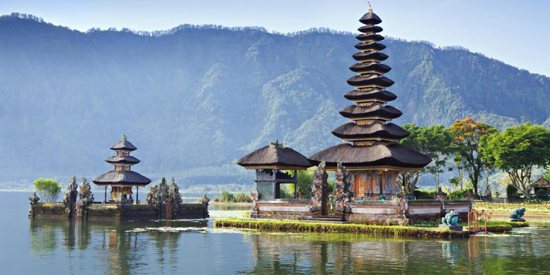 Bali Siap Dibuka Kembali Setelah Pelaku Pariwisata Divaksin