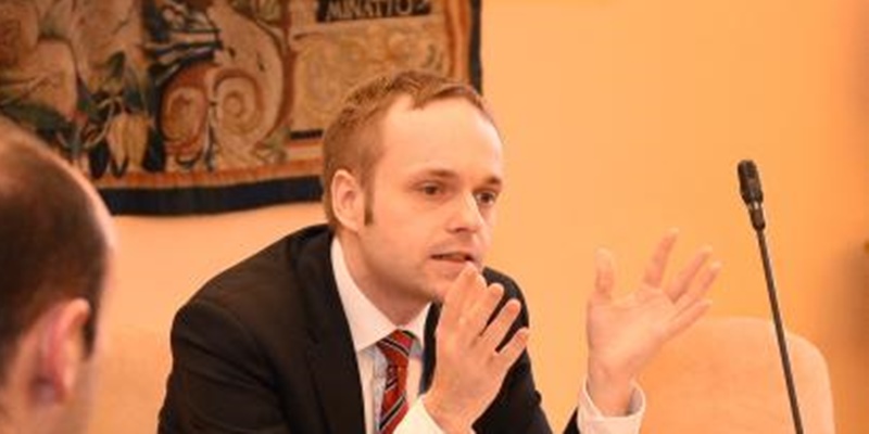 Makin Panas, Republik Ceko Usir 63 Pegawai Kedutaan Rusia Beserta Keluarganya