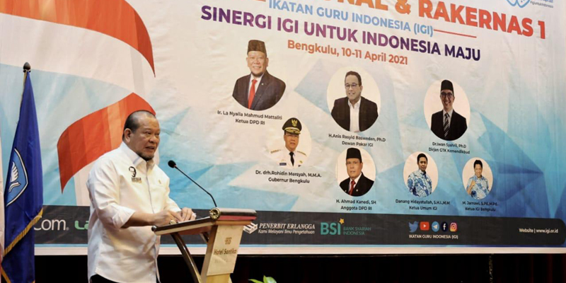 Di Rakernas Bengkulu, Ketua Senator Beri 7 Catatan Untuk Ikatan Guru Indonesia