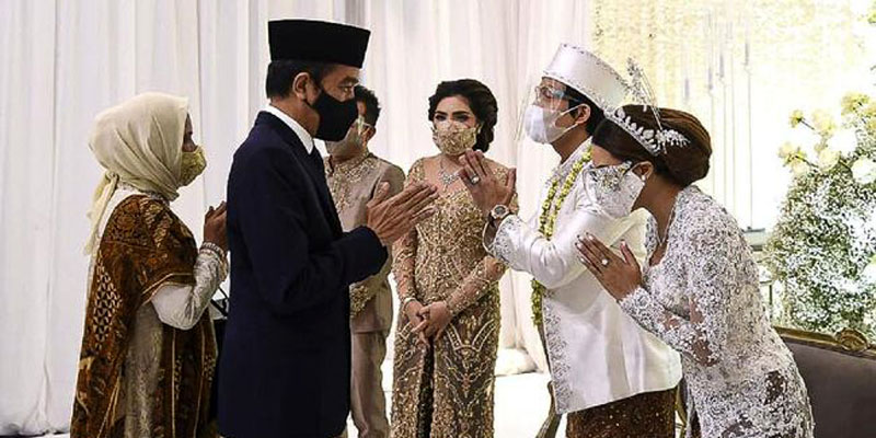 Aneh Dan Berlebihan, Kehadiran Jokowi Di Pernikahan Atta-Aurel Diunggah Medsos Setneg
