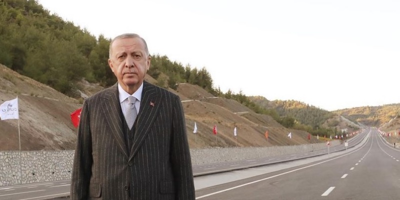 Erdogan Putuskan Turki Lockdown Penuh Mulai Kamis Malam Hingga Liburan Idul Fitri