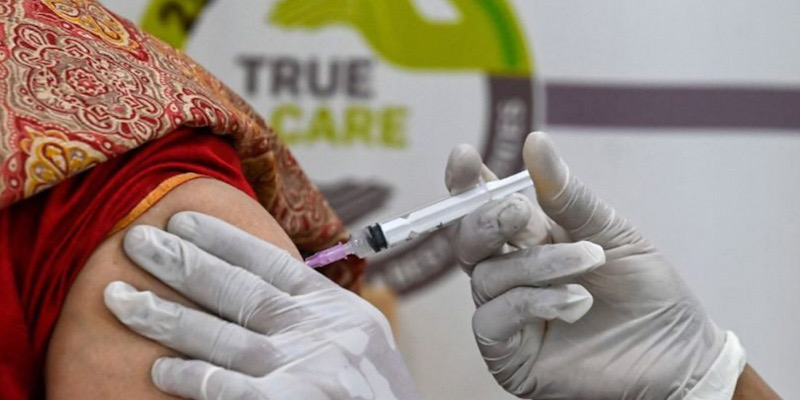 Kampanye Vaksinasi Tembus 100 Juta Dosis, India Klaim jadi Negara Tercepat Di Dunia