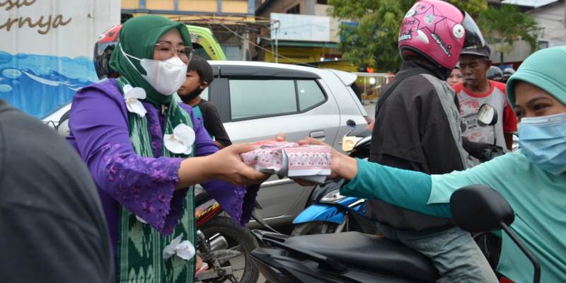Rayakan Hari Kartini, Perempuan Bangsa PKB Bagikan Sejuta Takjil Hingga 30 April Mendatang