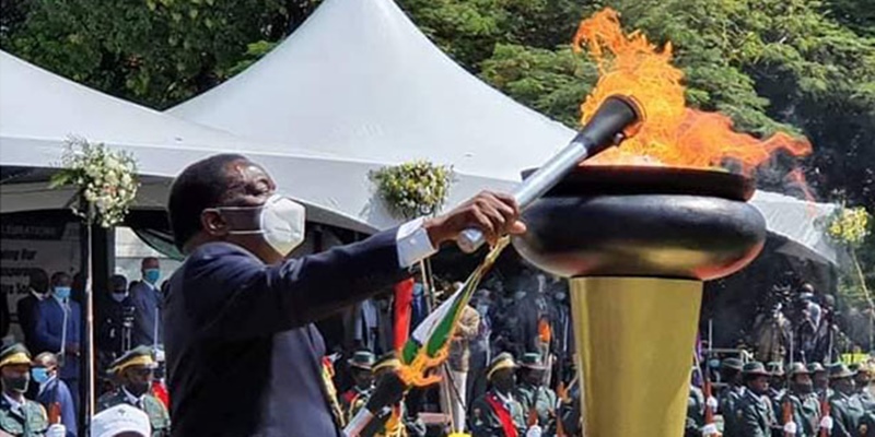 Peringati Hari Kemerdekaan Ke-41 Zimbabwe, Presiden Mnangagwa: Kita Akan Bangkit Sekali Lagi!