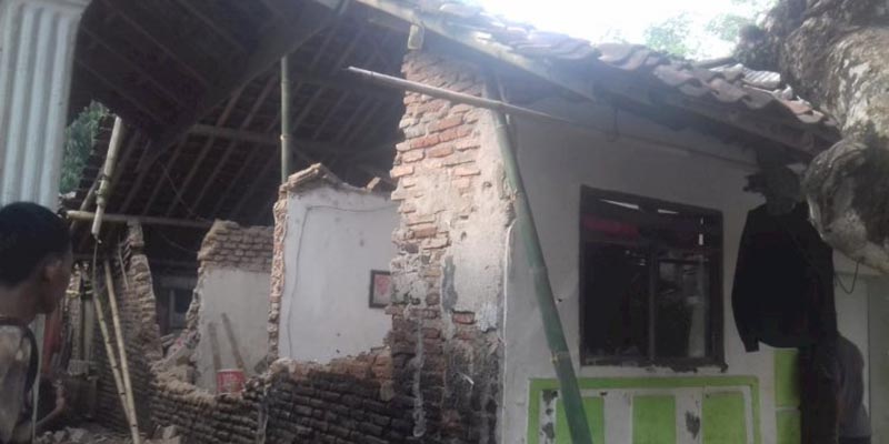 Dampak Gempa Bumi Malang, 24 Rumah Dan Satu Masjid Di Jember Rusak