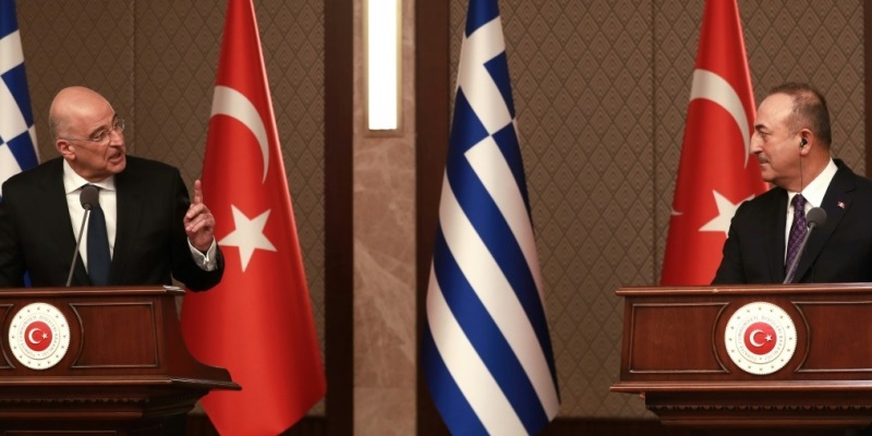 Di Konferensi Pers, Menlu Turki Dan Yunani  Bertengkar