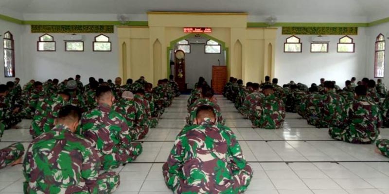 Duka KRI Nanggala-402, Brigif 4 Marinir/BS Shalat Gaib Dan Doa Bersama
