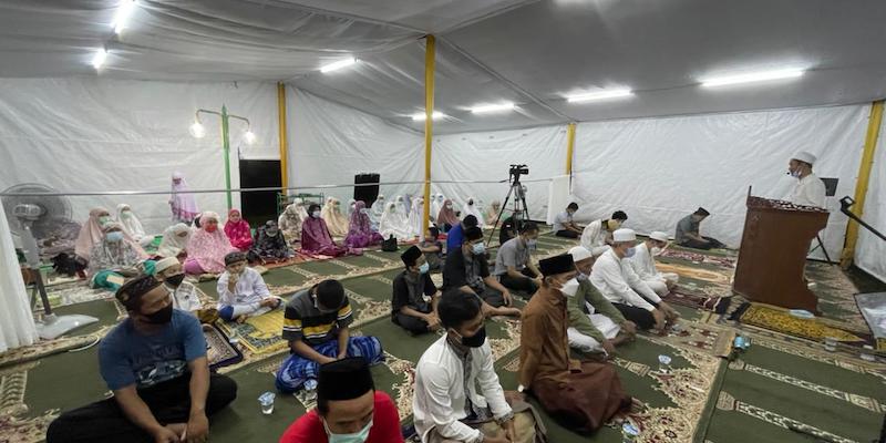 Nasib Warga Muslim Yang Minoritas di Komplek Perumahan Taman Villa Meruya