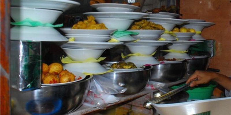 Jubir Kemenag: Larangan Restoran Buka Siang Hari Saat Ramadhan Langgar HAM