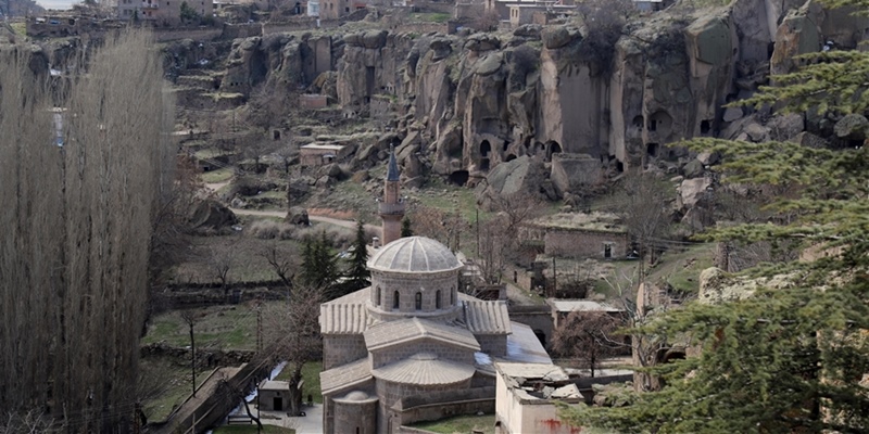 Little Hagia Sophia, Pesona Lain Keindahan Turki Dengan Mata Air Suci Yunani