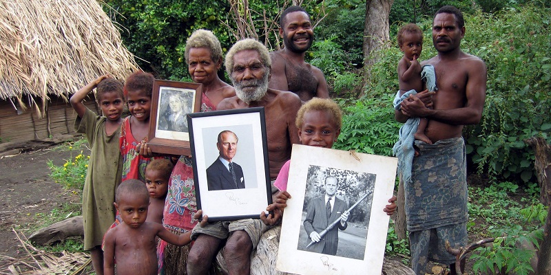 Anggap Pengeran Philip Sebagai Dewa, Suku Vanuatu Gelar Upacara Berkabung