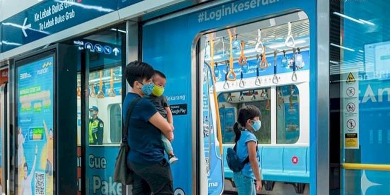 Selama Ramadhan, Penumpang MRT Boleh Buka Puasa Dalam Gerbong