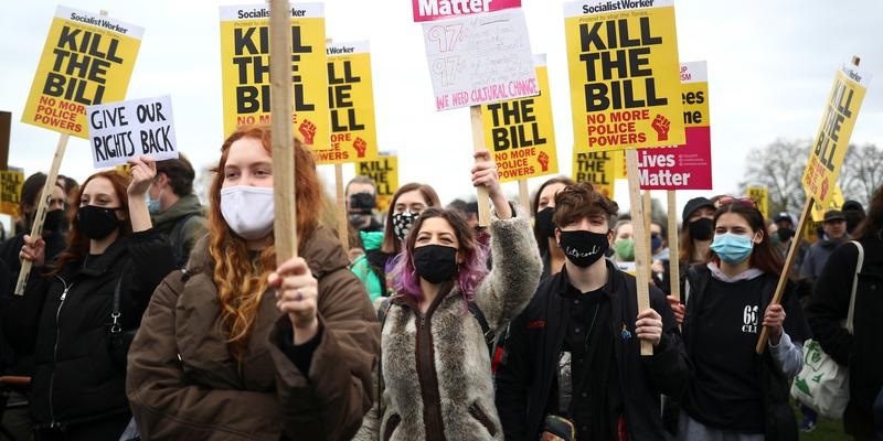 'Kill The Bill', Gerakan Protes Warga Inggris Tolak RUU Polisi