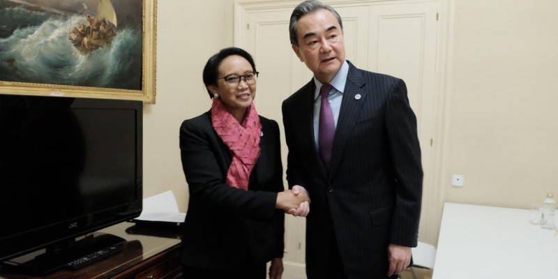 Perang Vaksin Berkobar, Retno Marsudi Minta China Perkuat Komitmen Dengan Indonesia