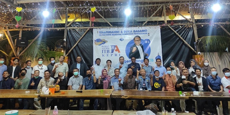Serap Aspirasi, Gembong Primadjaja Silaturahmi Ke Puluhan Alumni ITB Di Batam
