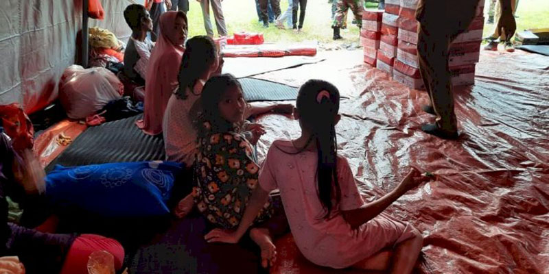 Terdampak Gas Beracun, 302 Warga Aceh Timur Terpaksa Mengungsi Ke Kantor Camat