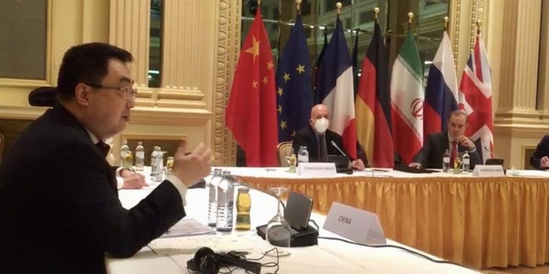 China Desak AS Cabut Sanksi Atas Iran: Permintaan Pihak Yang Dirugikan Harus Dipenuhi Terlebih Dulu