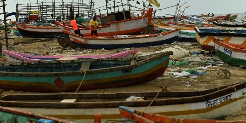 India Bersiap Hadapi Bencana Angin Topan Besar Di Tengah Derita Tsunami Covid-19