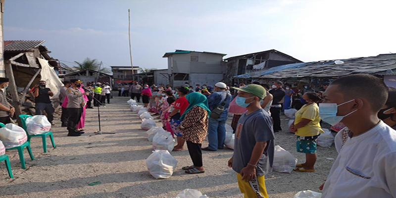 Polres Pelabuhan Tanjung Priok Salurkan Bantuan Kapolri Ke Warga, Nelayan Hingga ABK