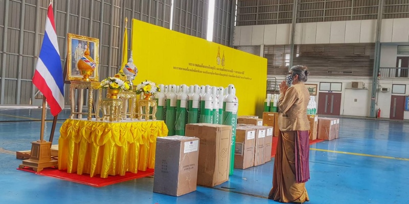 Sumbangan Oksigen Dari Raja Dan Ratu Thailand Diterbang Ke India Hari Ini