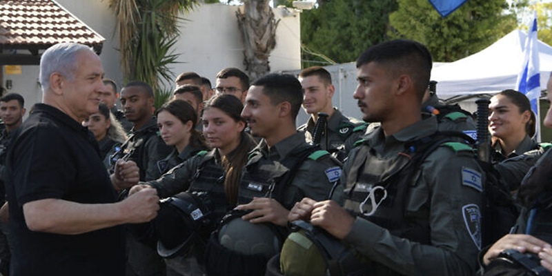 Israel Hadapi Serangan Besar-besaran, Netanyahu Setuju Gunakan Kekuatan Militer