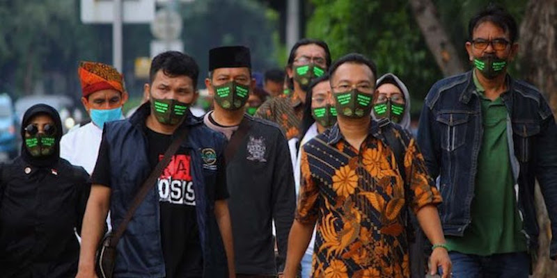 ProDEM: Kebijakan Diskriminatif Jokowi Yang Selalu Berpihak Pada China Bisa Timbulkan Kemarahan Rakyat