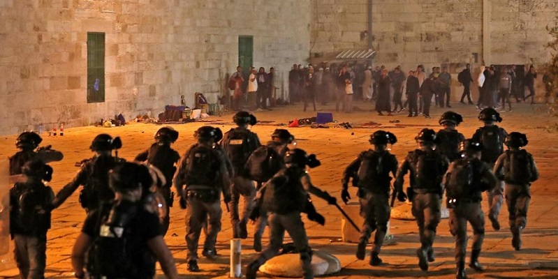 Serangan Israel Di Malam Lailatul Qadar, 80 Warga Palestina Terluka