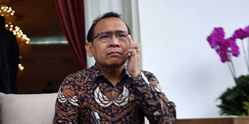Soal Jokowi Dan Babi Panggang, Joman: Pecat Pratikno