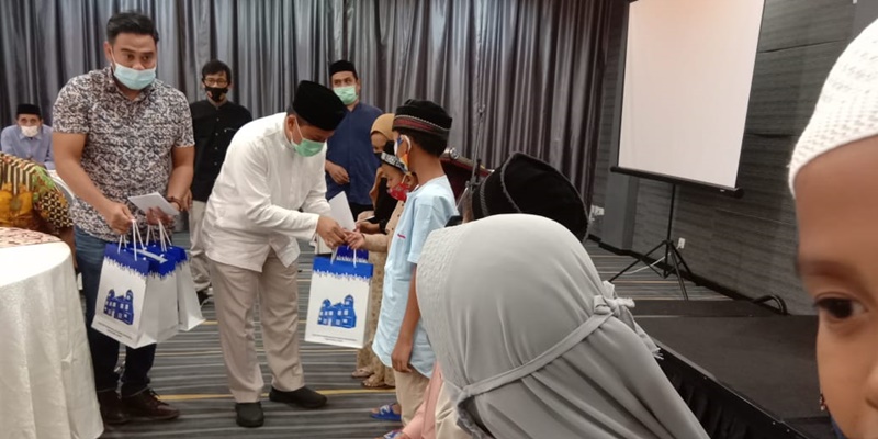Bersama BI, JMSI Aceh Santuni Puluhan Anak Yatim Keluarga Wartawan
